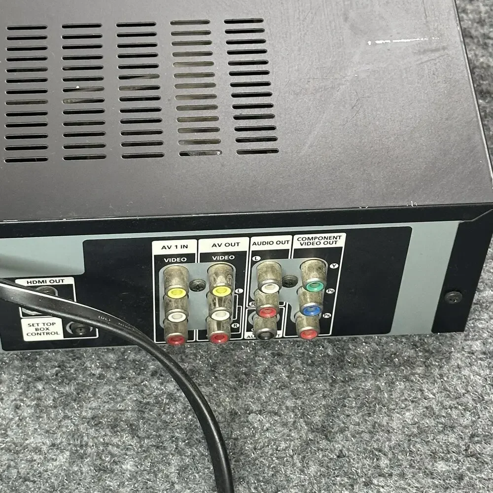 Samsung DVD-VR375 Full HD Dual DVD-Recorder/VCR Video Recorder *READ* No Remote!